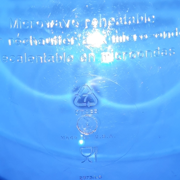 Covered Acrylic Blue Bowl Cobalt Blue and White Lid - Picture 5 of 7